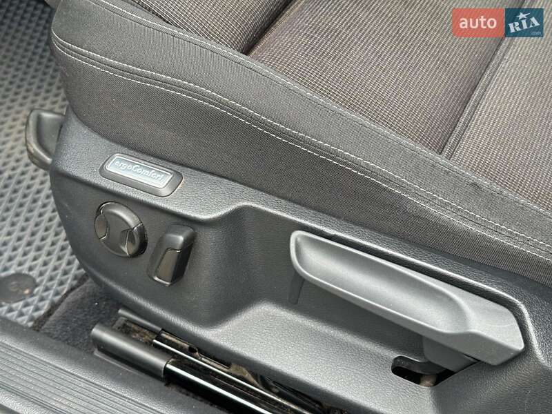 Универсал Volkswagen Passat 2015 в Виннице