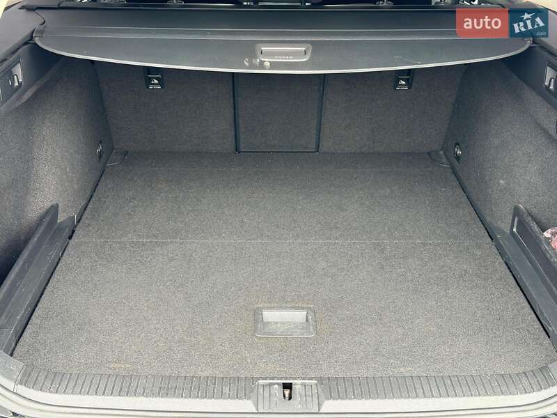 Универсал Volkswagen Passat 2015 в Виннице