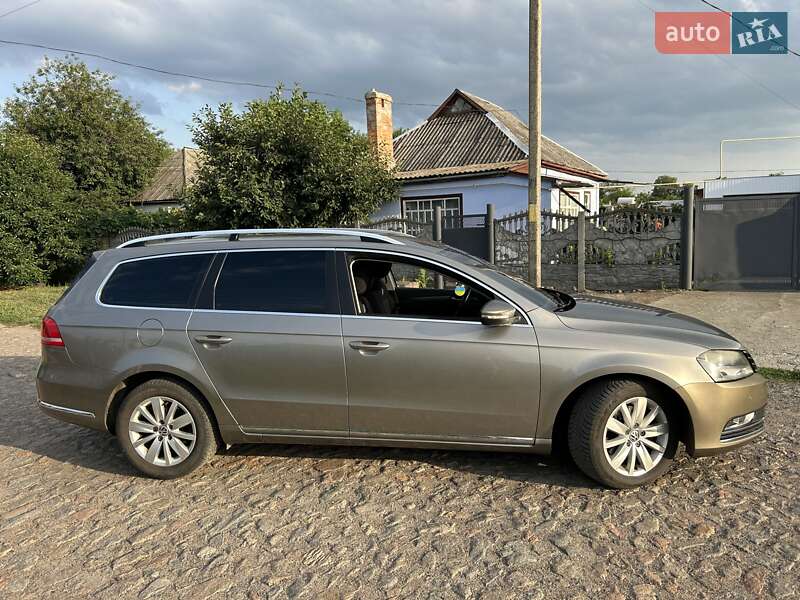 Универсал Volkswagen Passat 2012 в Смеле