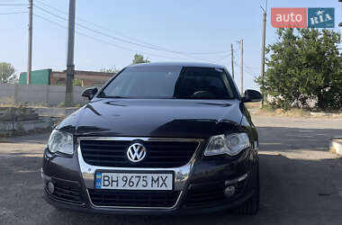 Седан Volkswagen Passat 2010 в Білгороді-Дністровському