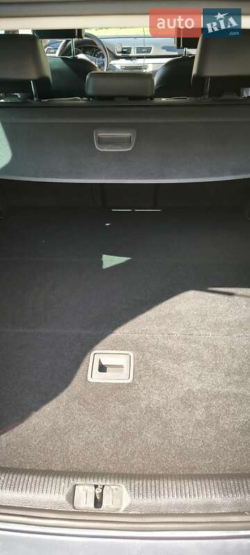 Универсал Volkswagen Passat 2011 в Киеве