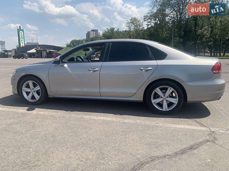 Volkswagen Passat 2012