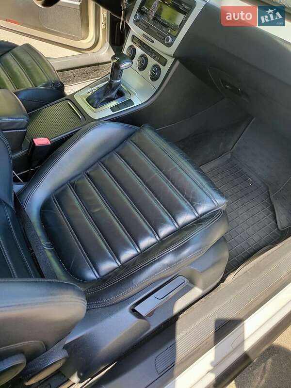 Універсал Volkswagen Passat 2009 в Одесі фото 13 Універсал Volkswagen Passat 2009 в Одесі