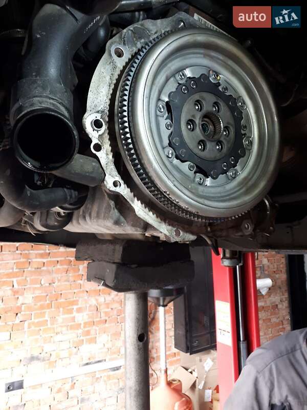 Універсал Volkswagen Passat 2012 в Івано-Франківську