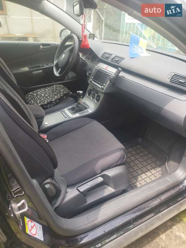 Универсал Volkswagen Passat 2007 в Снятине