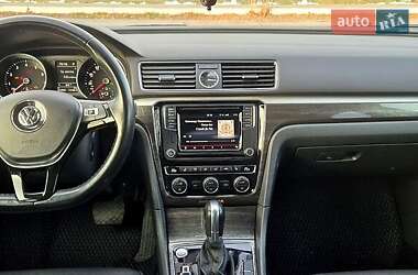 Седан Volkswagen Passat 2016 в Кривому Розі