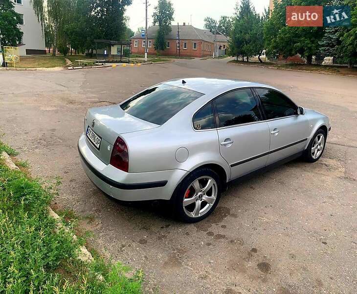 Седан Volkswagen Passat 2002 в Богодухіву фото 4 Седан Volkswagen Passat 2002 в Богодухіву