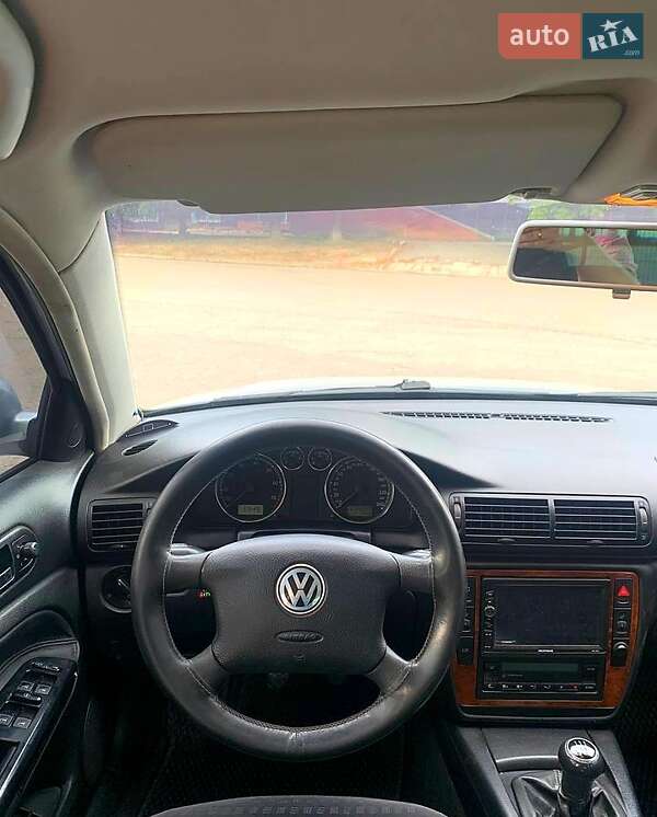 Седан Volkswagen Passat 2002 в Богодухіву фото 8 Седан Volkswagen Passat 2002 в Богодухіву