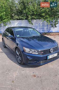 Седан Volkswagen Passat 2017 в Лубнах