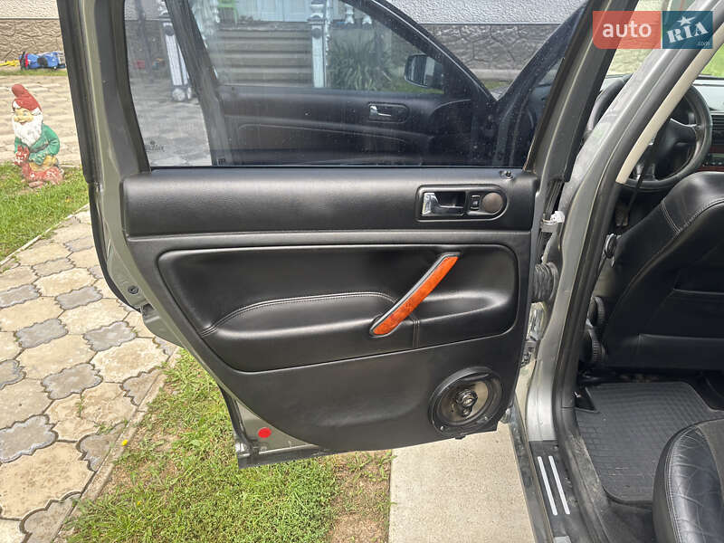Седан Volkswagen Passat 2002 в Черновцах фото 20 Седан Volkswagen Passat 2002 в Черновцах