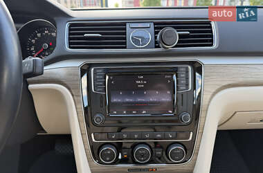 Седан Volkswagen Passat 2016 в 