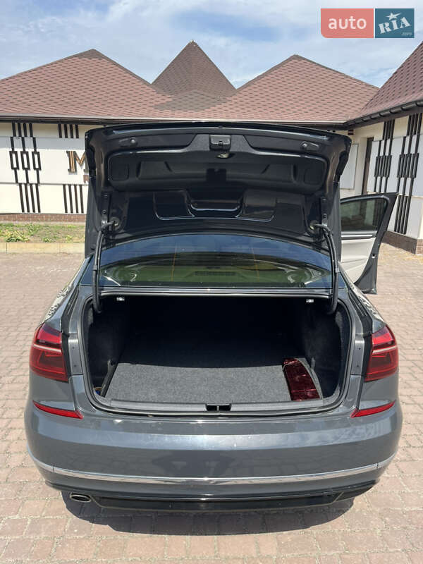 Седан Volkswagen Passat 2018 в Кременчуці