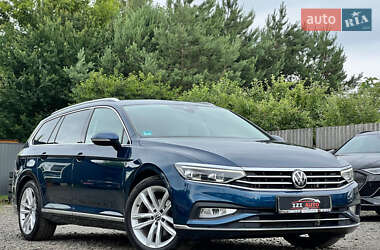 Універсал Volkswagen Passat 2022 в Луцьку
