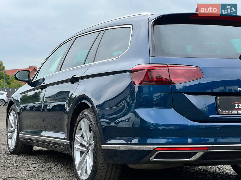 Универсал Volkswagen Passat 2022 в Луцке