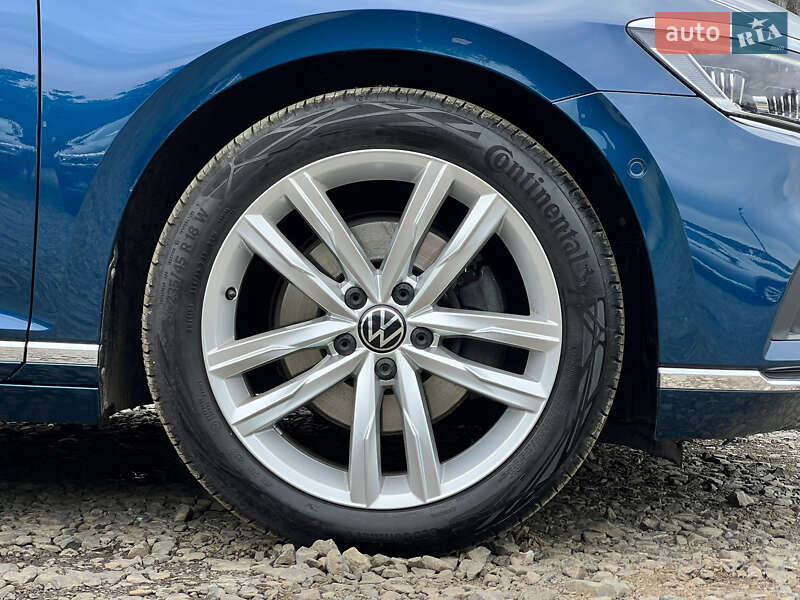 Универсал Volkswagen Passat 2022 в Луцке