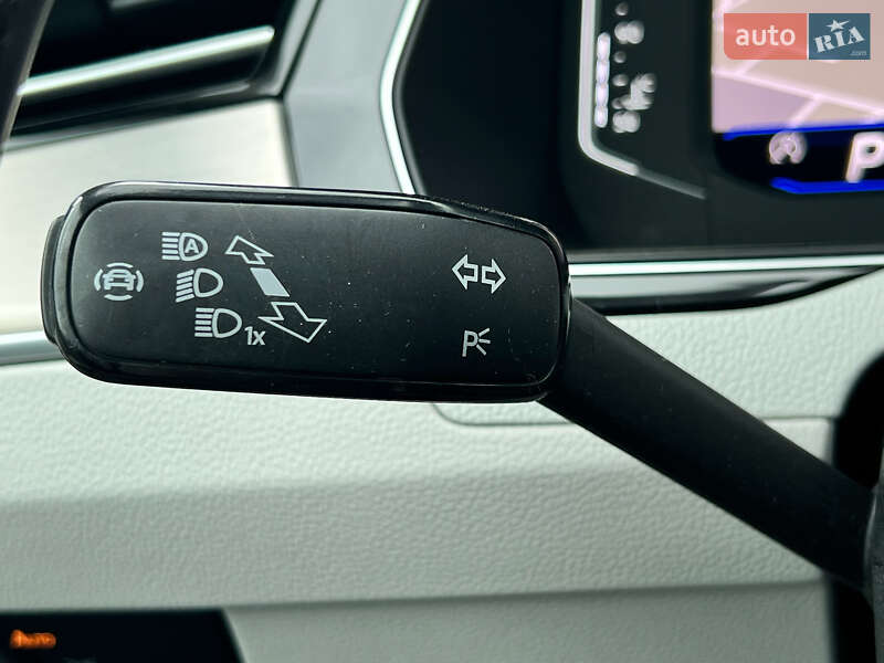 Универсал Volkswagen Passat 2022 в Луцке