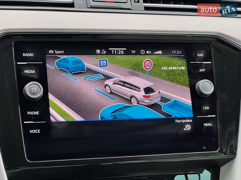 Универсал Volkswagen Passat 2022 в Луцке