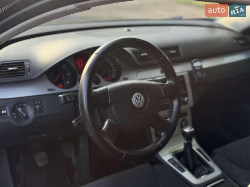 Универсал Volkswagen Passat 2008 в Умани