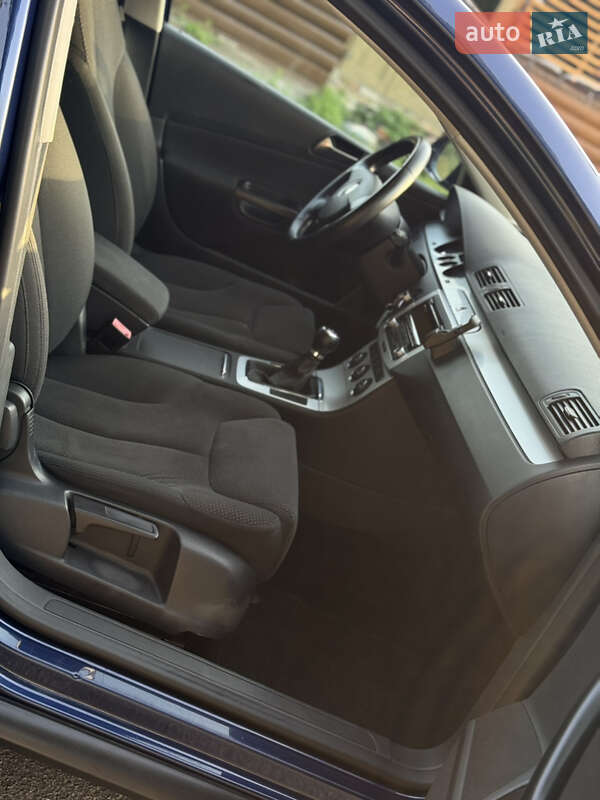 Универсал Volkswagen Passat 2008 в Умани