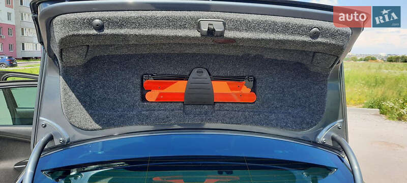 Седан Volkswagen Passat 2008 в Виннице