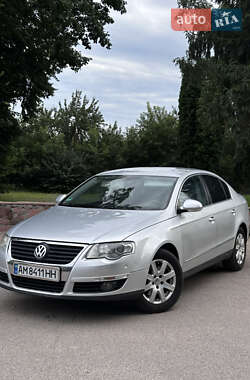 Седан Volkswagen Passat 2007 в Овруче