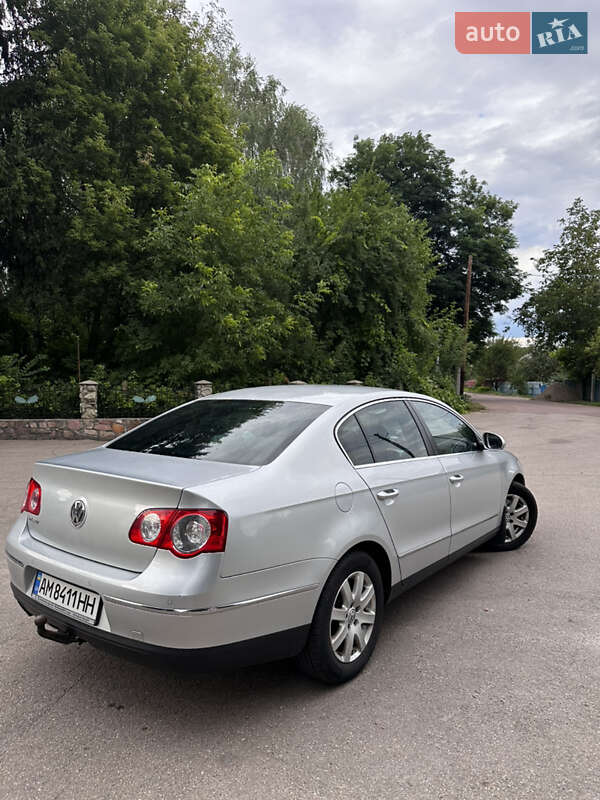 Седан Volkswagen Passat 2007 в Овруче