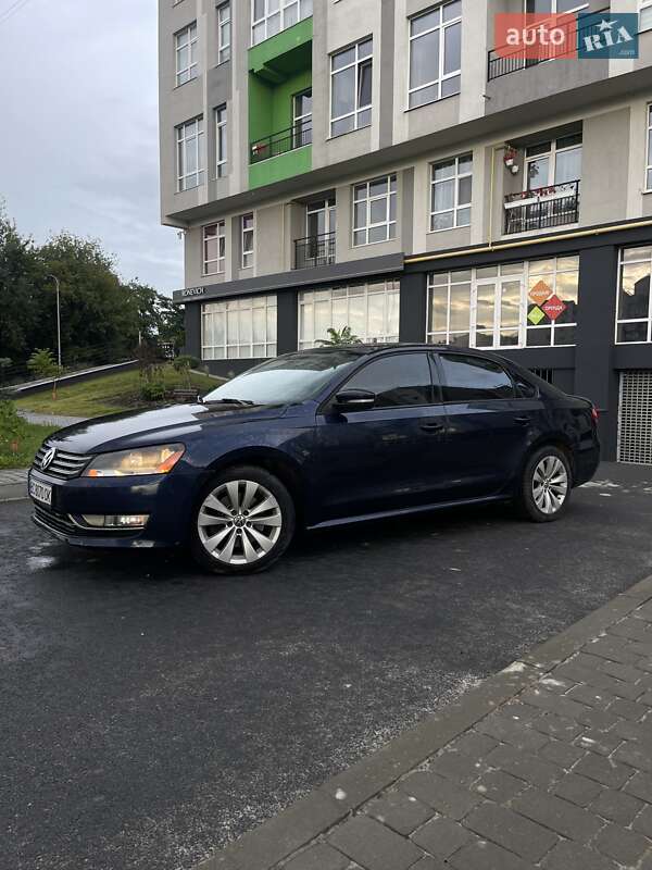 Седан Volkswagen Passat 2013 в Шептицькому