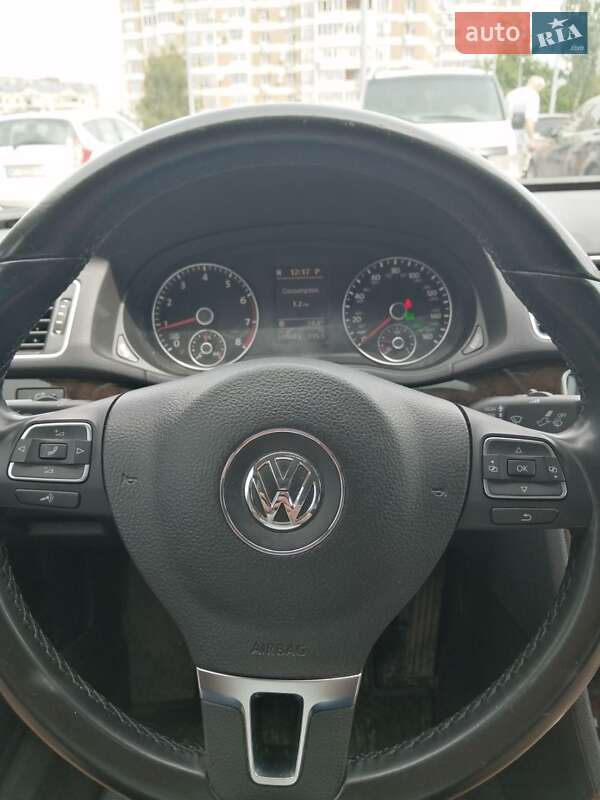 Седан Volkswagen Passat 2014 в Львове фото 4 Седан Volkswagen Passat 2014 в Львове