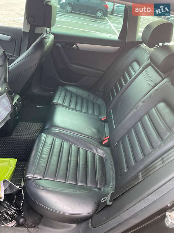 Универсал Volkswagen Passat 2013 в Киеве