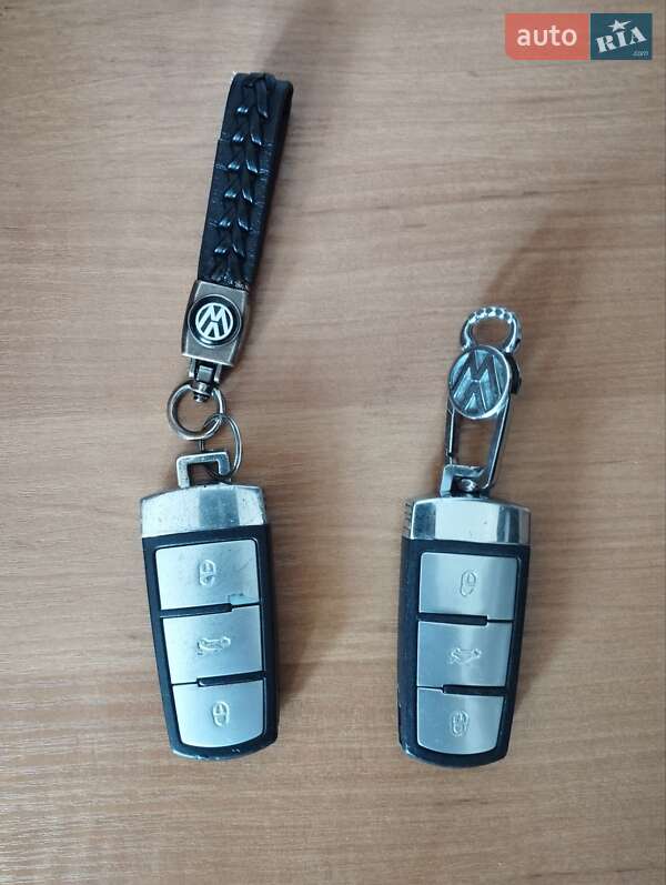 Универсал Volkswagen Passat 2008 в Киеве