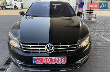 Седан Volkswagen Passat 2015 в 
