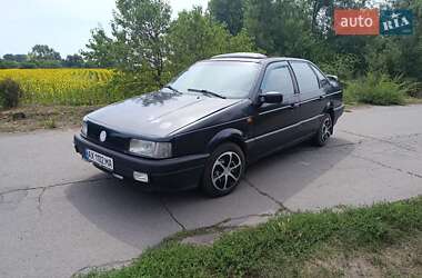 Седан Volkswagen Passat 1991 в Козельщине