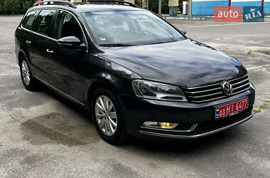 Универсал Volkswagen Passat 2011 в Львове