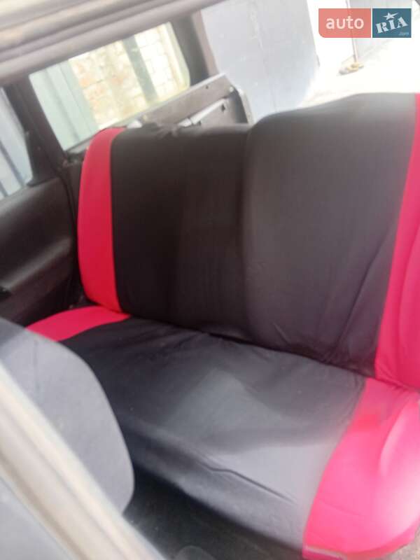 Універсал Volkswagen Passat 1994 в Іваничах