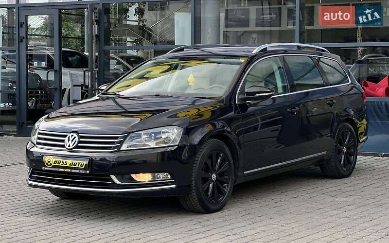 Универсал Volkswagen Passat 2012 в Ивано-Франковске