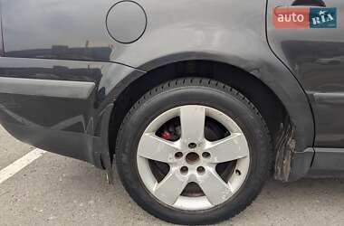 Седан Volkswagen Passat 1999 в Буче