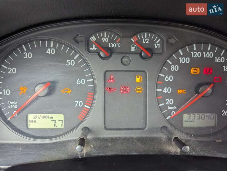 Седан Volkswagen Passat 1999 в Буче