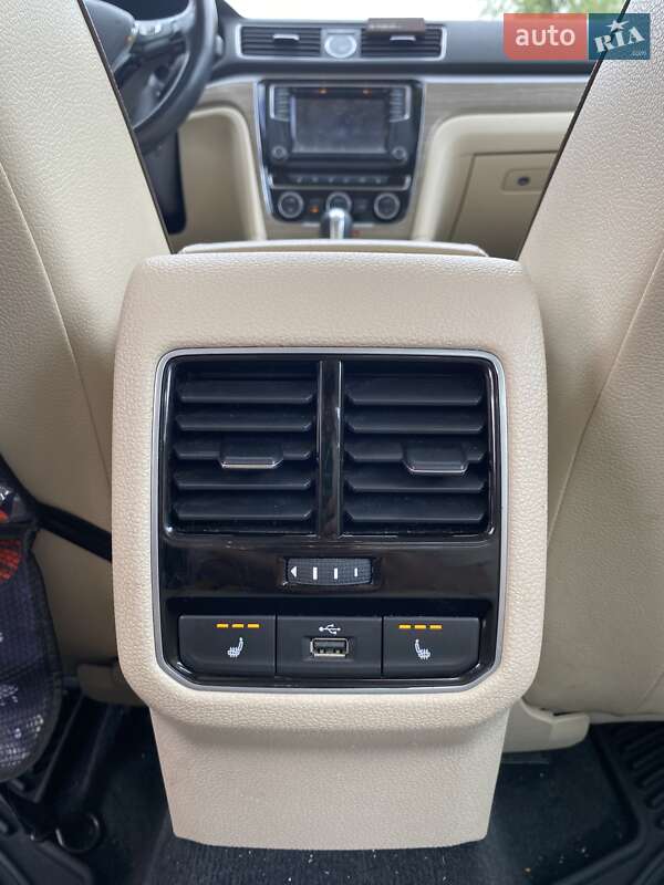 Седан Volkswagen Passat 2016 в Львове фото 17 Седан Volkswagen Passat 2016 в Львове