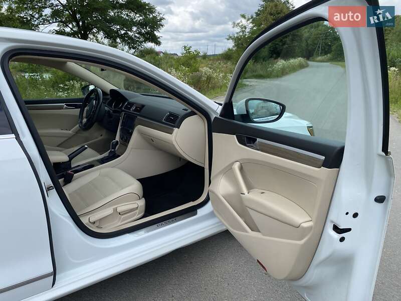Седан Volkswagen Passat 2016 в Львове фото 11 Седан Volkswagen Passat 2016 в Львове