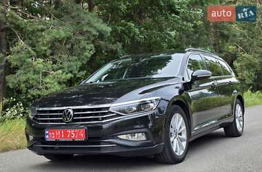 Универсал Volkswagen Passat 2021 в Буче