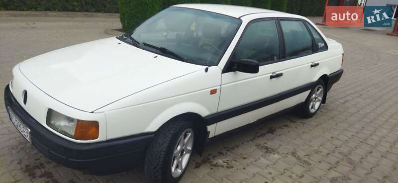 Volkswagen Passat 1991