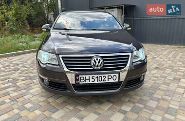 Седан Volkswagen Passat 2006 в Вознесенске