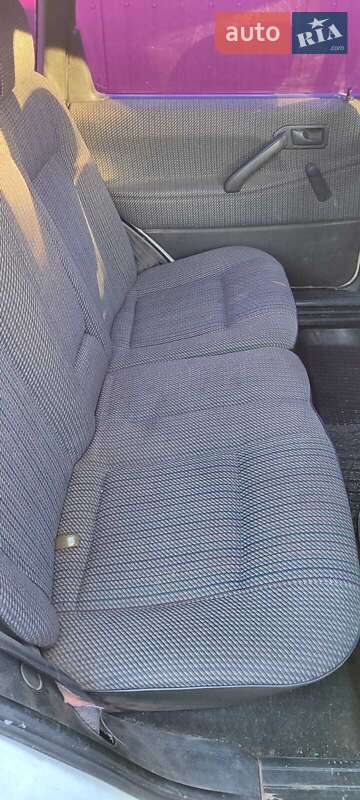 Універсал Volkswagen Passat 1991 в Глухові