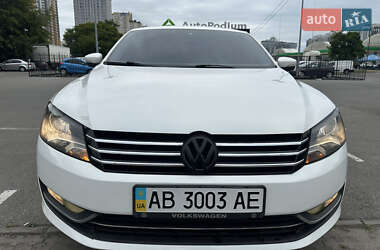 Седан Volkswagen Passat 2014 в Києві