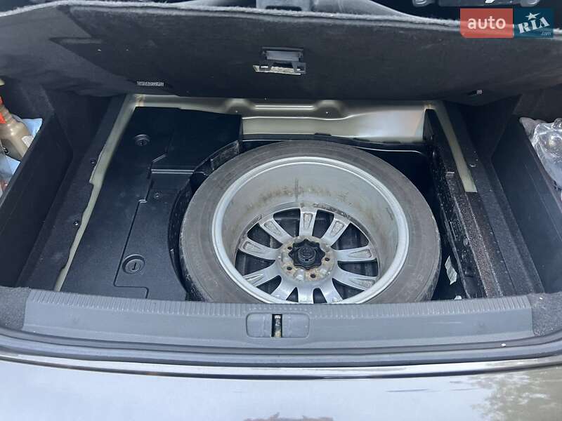 Седан Volkswagen Passat 2013 в Дніпрі фото 15 Седан Volkswagen Passat 2013 в Дніпрі