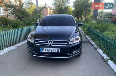 Седан Volkswagen Passat 2012 в Полтаве
