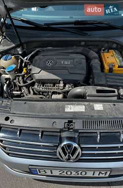 Седан Volkswagen Passat 2014 в Кременчуге