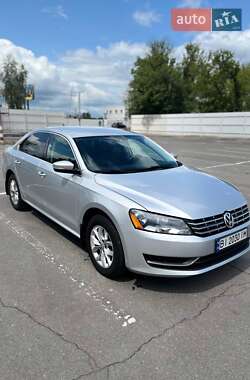 Седан Volkswagen Passat 2014 в Кременчуге