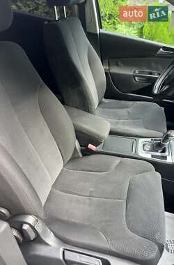 Універсал Volkswagen Passat 2010 в 