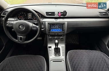 Седан Volkswagen Passat 2014 в 